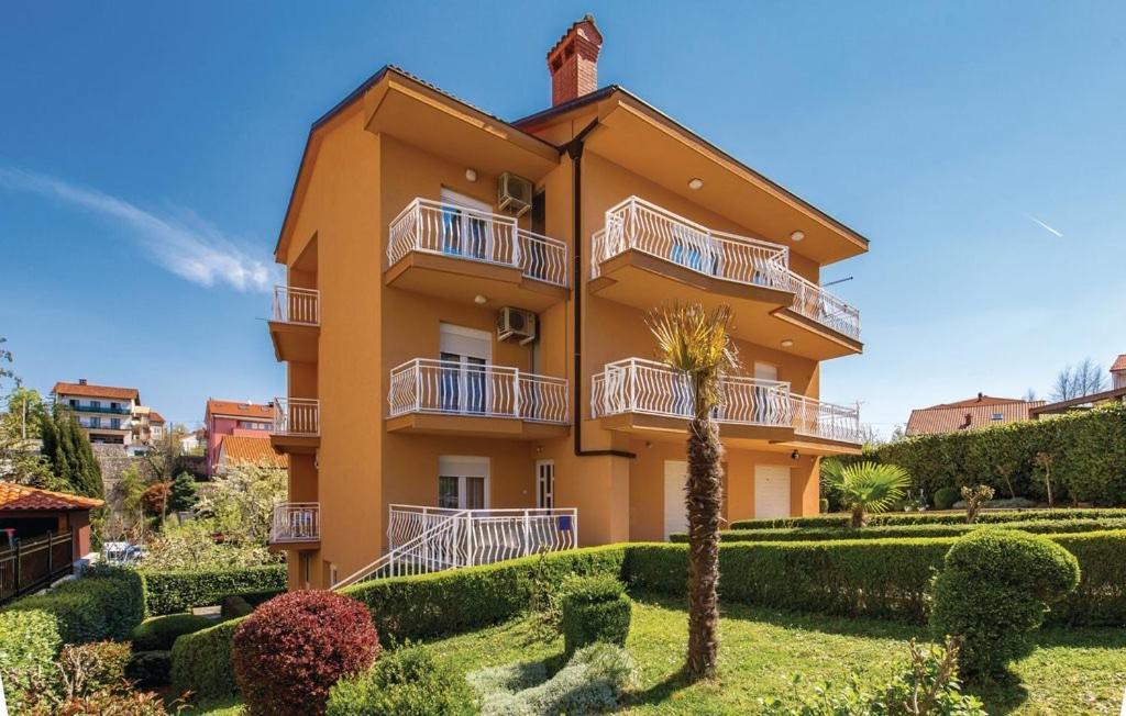 Апартаменти Apartman Viskovo-Opatija 4* Екстер'єр фото
